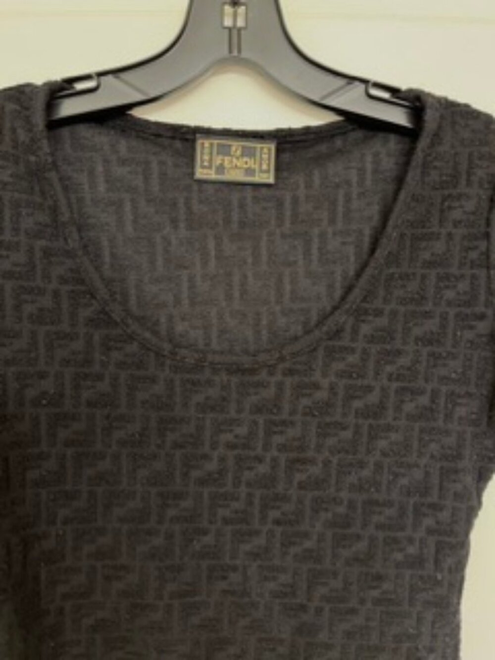 Fendi Monogram FF Logo Women’s Black T-Shirt ( Vintage ), Made in Italy